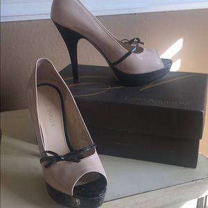 Blush/Grey pumps w Black Ties bear the open toe.